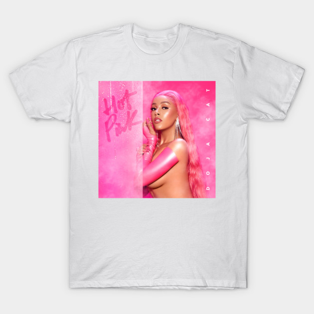 pink t shirt