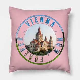 Vienna round stamp design St. Francis of Assisi Church Pillow