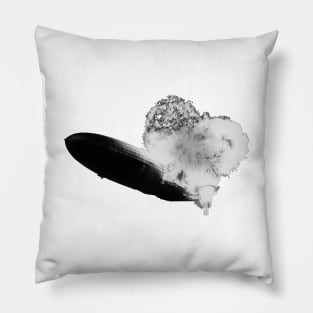 Hindenburg black Pillow