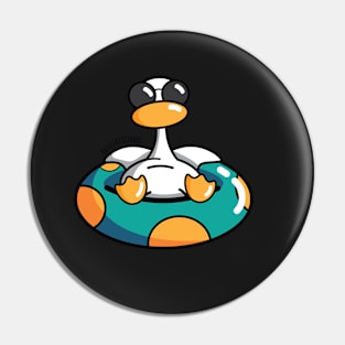 Vacation Goose Pin