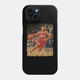 Danna Barros in Sixers Phone Case