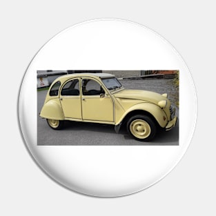 Citroen 2CV yellow duck Pin