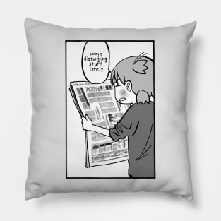 I draw that panel of yotsuba reading the news / yotsubato Pillow