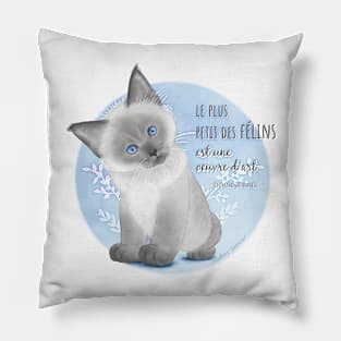 "The smallest of felines is a work of art" Leonardo da Vinci quote illustration Pillow