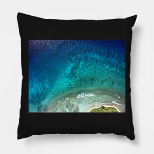 Reef edge to palms Pillow