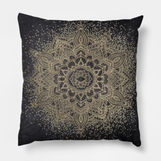 Sparkling golden dark blue mandala star Pillow