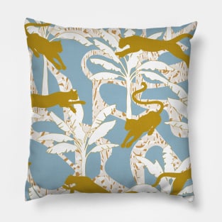 Wild and Exotic Collection No.006 / Animals and Plants Pillow