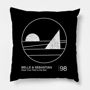 Ease Your Feet in the Sea / Minimalist Graphic Artwork Fan Design Pillow