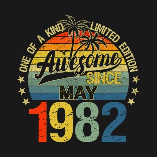 Vintage 40 Years Old May 1982 Decorations 40th Birthday T-Shirt