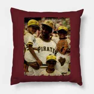 Roberto Clemente and His Son in Pittsburgh Pirates Pillow