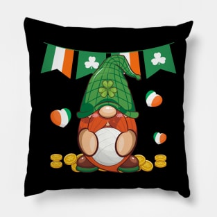 Gnome And Ireland Heart Flag Patrick's Day Pillow