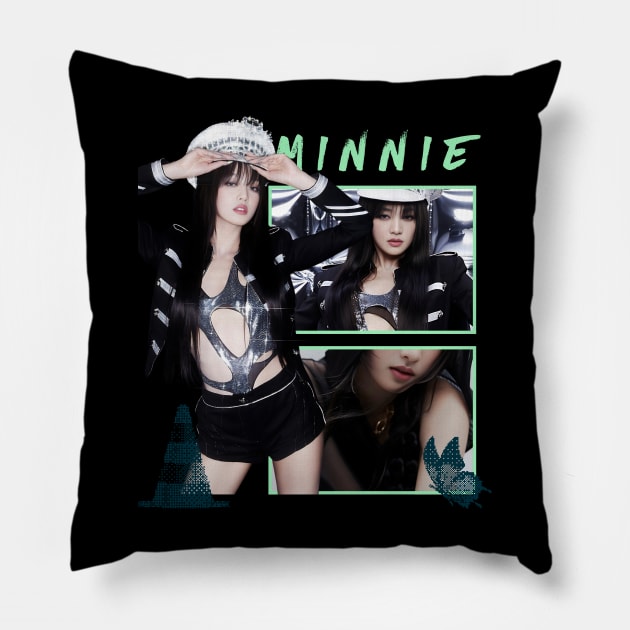 Minnie (G)i-dle TWO Pillow by wennstore