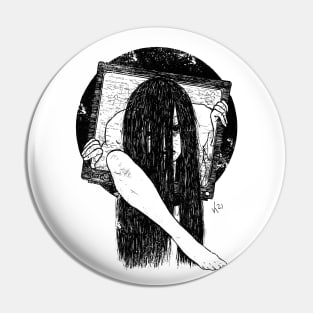 TV Set SADAKO (Black print) Pin