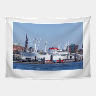 Elbe; Ship; Steam boat; Museum ship; Cap San Diego; Hafencity; Hamburg Tapestry