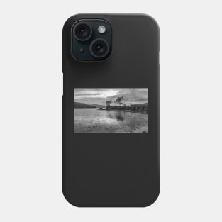 Eilean Donan Castle Phone Case