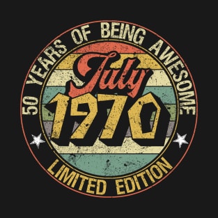 born July 1970 Vintage Gift T-Shirt