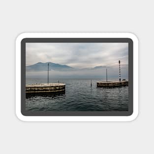 Winter Lake Garda at Castelletto Magnet