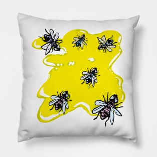 The festival of flies on yellow ! Pillow