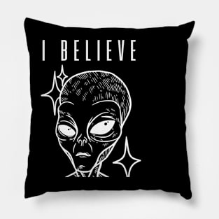 I believe in aliens Pillow