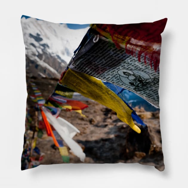 Annapurna Base Camp, one of the peaks in the world... Pillow by Lieyim