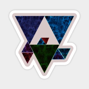 9  abstract triangles Magnet