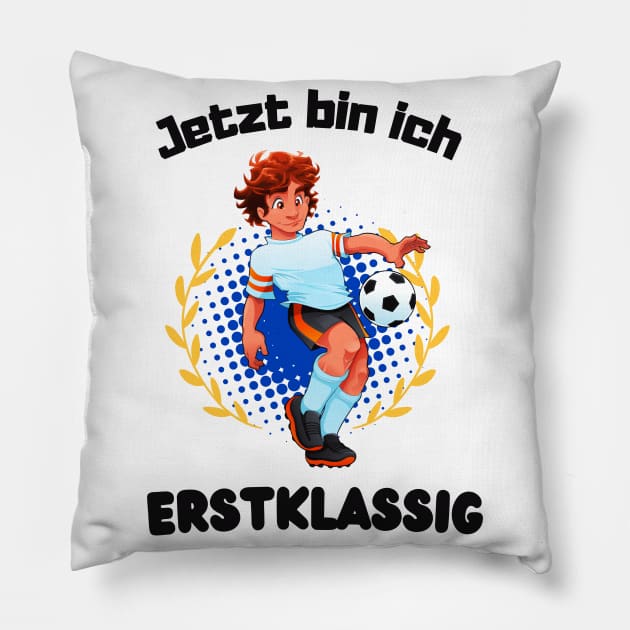 Kinder Fußball Fußballspieler Jungen Erstklassig Pillow by Foxxy Merch