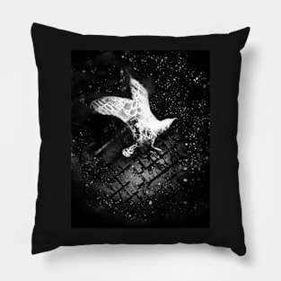 Seagull1 Pillow