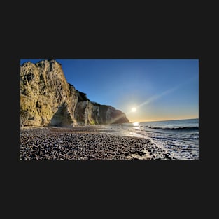 Normandy Rocky Beach, Cliffs and Sea Coastline at Sunrise or Sunset - Magnifique Landscape Photography T-Shirt