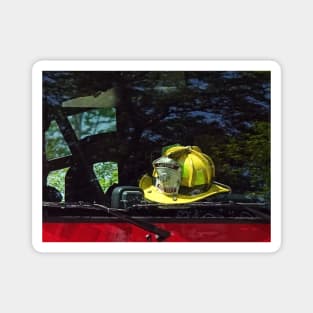 Yellow Fire Captain's Helmet Magnet