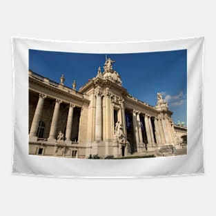 Le Grand Palais - Wide Angle View © Tapestry