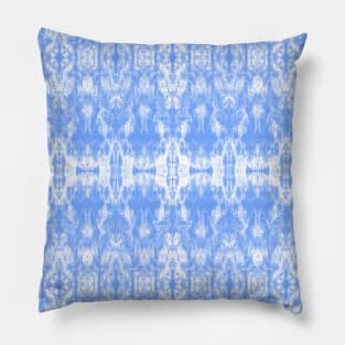 Shibori in Light Blue / Tie-Dye Mood Pillow