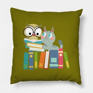 cat and owl reading book Pillow