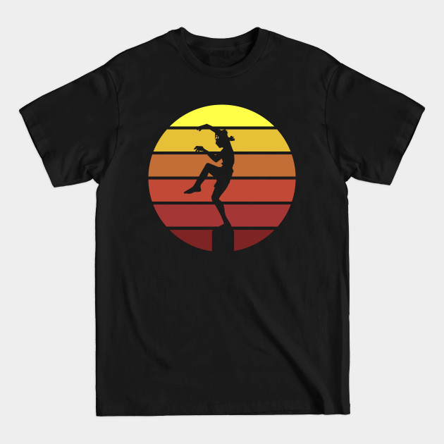 Discover Vintage Crane Kick Karate Kid Silhoutte - Karate Kid - T-Shirt