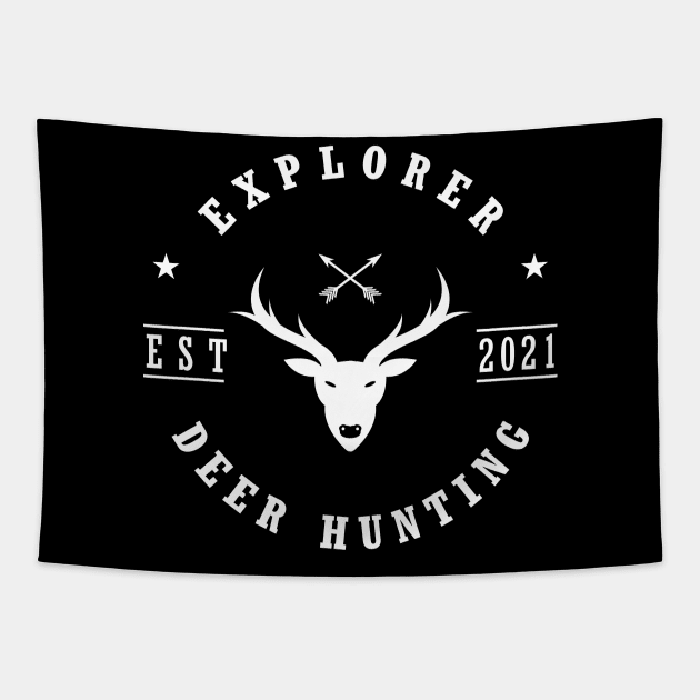 Deer hunt logo design, vintage Tapestry by SNstore