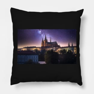 Prague Castle (Prazsky hrad), Czech Republic at night Pillow