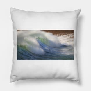 waves ...roll... Pillow