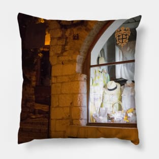 The Window Pillow