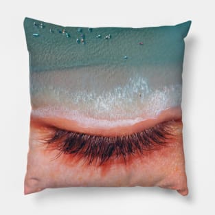 Low tide Pillow