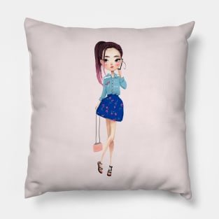 Casual Fashion 2 Pillow