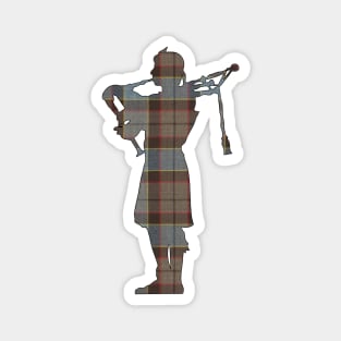 Fraser Bagpipe tartan Magnet