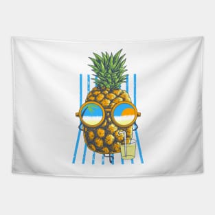 Pineapple Sunbathe Tapestry