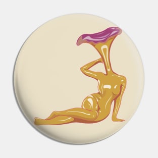 LADY CHANTERELLE Pin