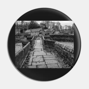 Stone bridge over the River Wye, Bakewell Pin