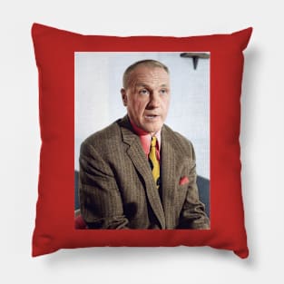 Bill Shankly in colour Pillow