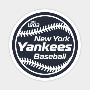 Yankees 80s Retro Ball Magnet