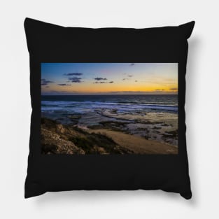 London Bridge beach, Portsea, Mornington Peninsula, Victoria, Australia Pillow