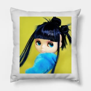 blythe en bleu Pillow