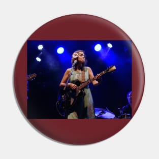 THE PANASONIC FZ 1000 Gaby Moreno PAR OKAIO CREATION Pin