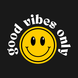 Retro Vintage Aesthetic Smile Emoji "Good Vibes Only" Typography T-Shirt