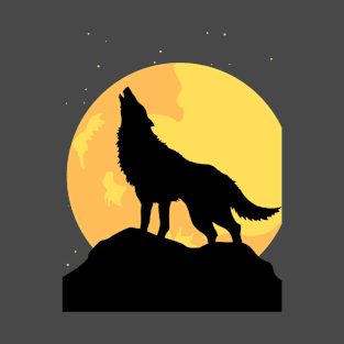 howling at the moon T-Shirt